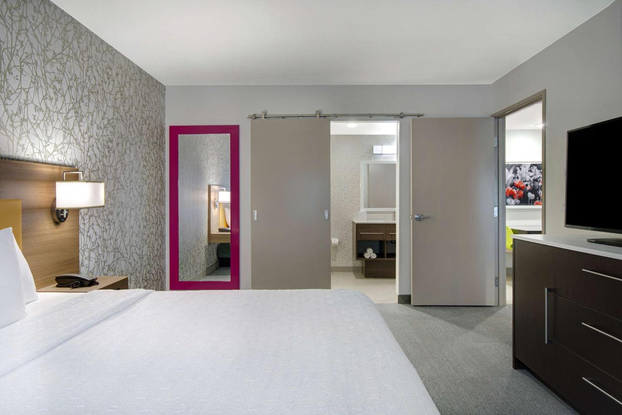 Home2 Suites By Hilton Grand Rapids Airport 켄트우드 외부 사진