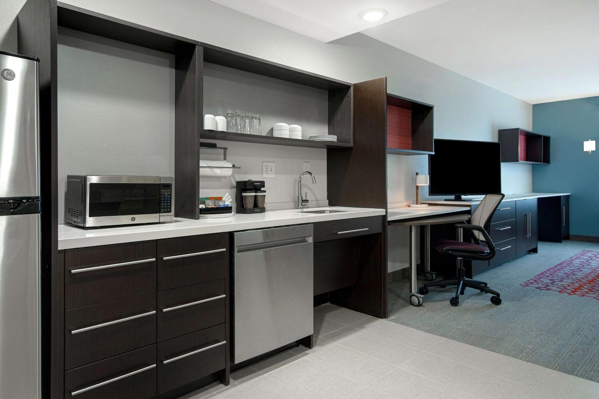 Home2 Suites By Hilton Grand Rapids Airport 켄트우드 외부 사진