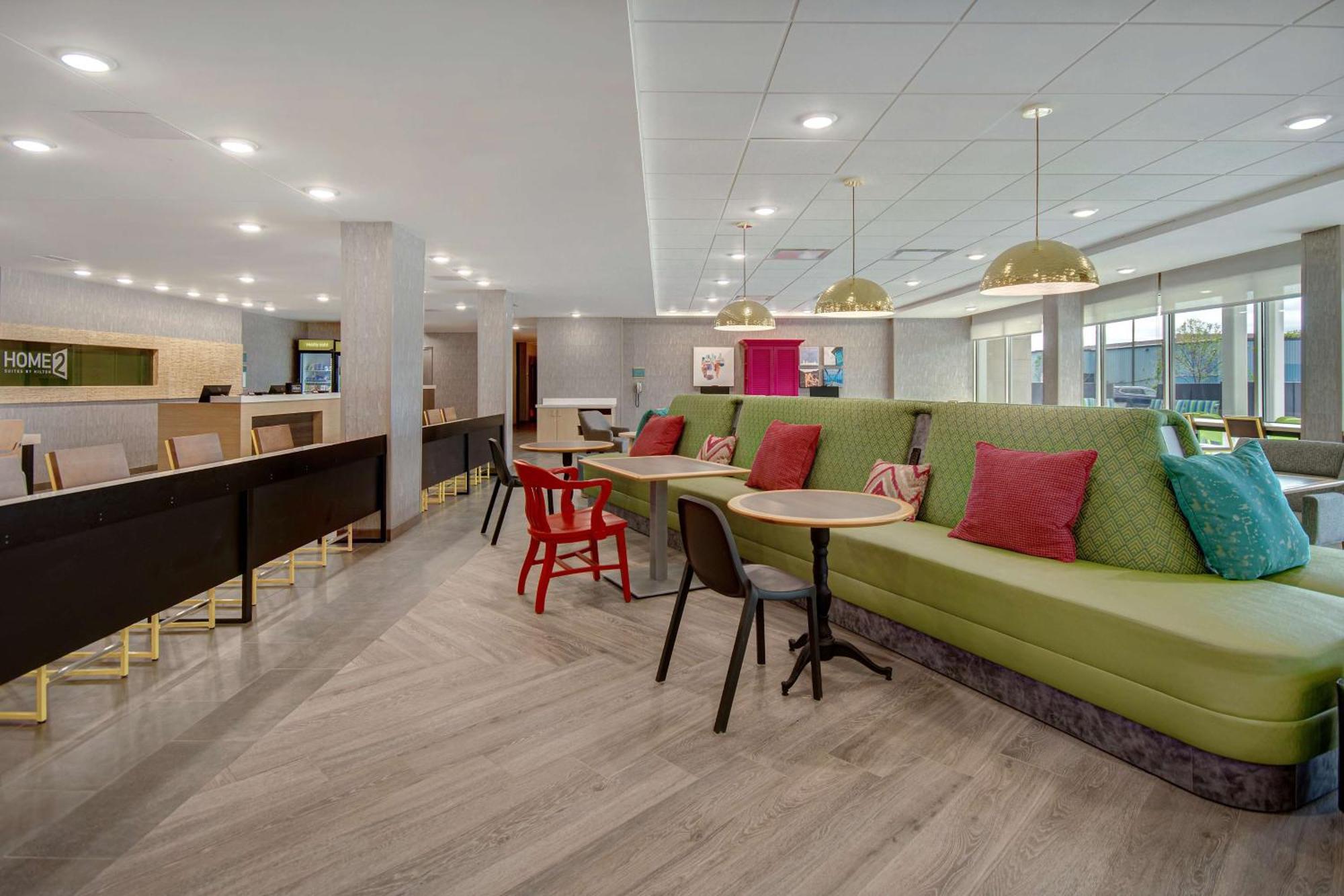 Home2 Suites By Hilton Grand Rapids Airport 켄트우드 외부 사진